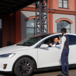 Оазис в Городских Джунглях: Взгляд Изнутри на Интерьер и Комфорт Solaris KRX